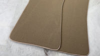 Tapis de voiture beige pour Chevrolet Corvette C3 (1968-1982) | Finition beige