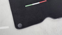 Tapis de voiture noirs pour Ferrari California T 2015-2018
