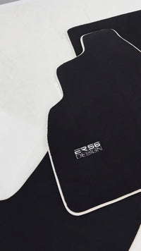 Tapis de voiture noir pour Toyota Land Cruiser 80 (1985-1997) bord beige | Design ER56