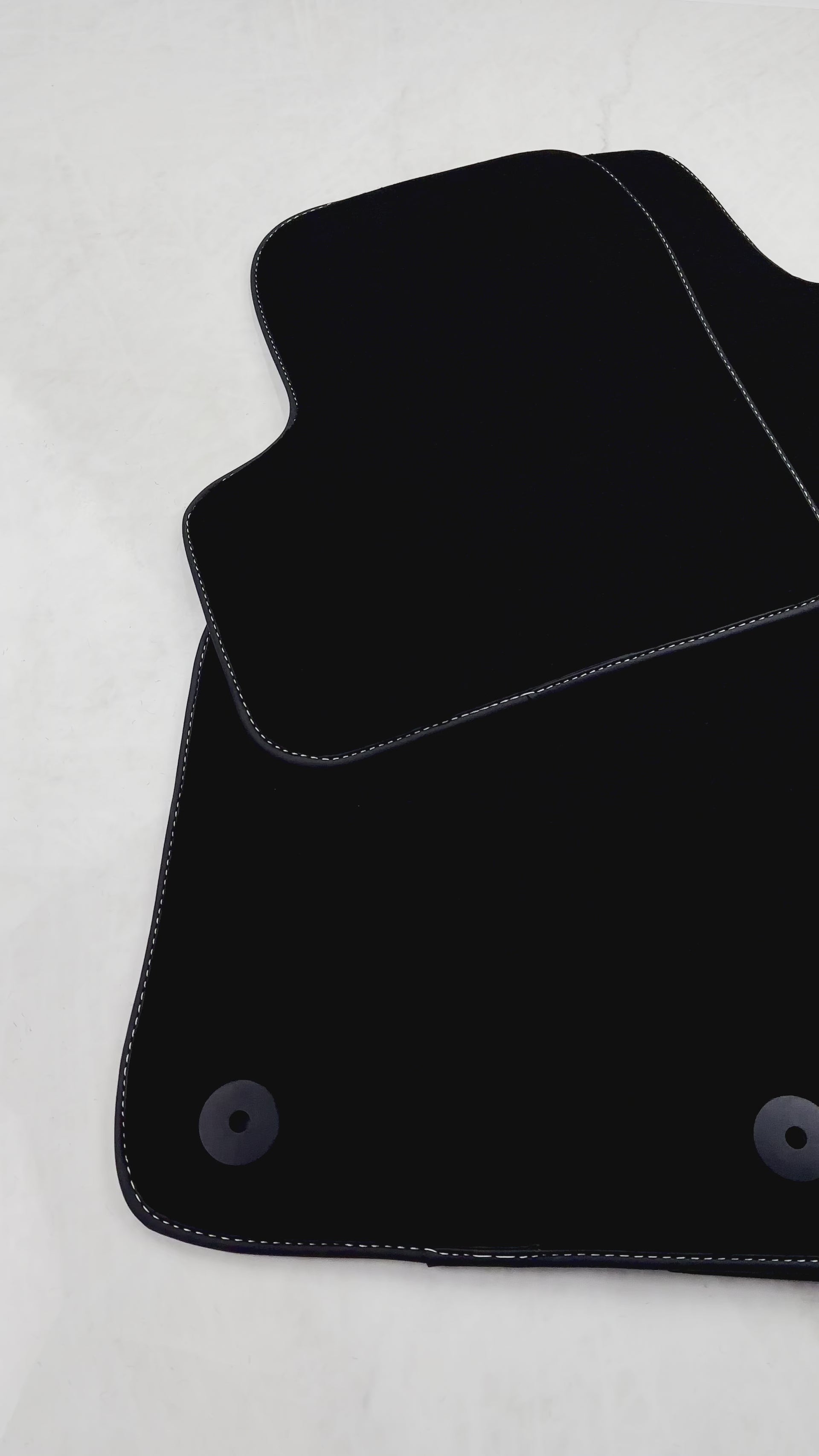 سجاد سيارات أسود لفيات 500 (2008-2013) | حافة سوداء - AutoWin