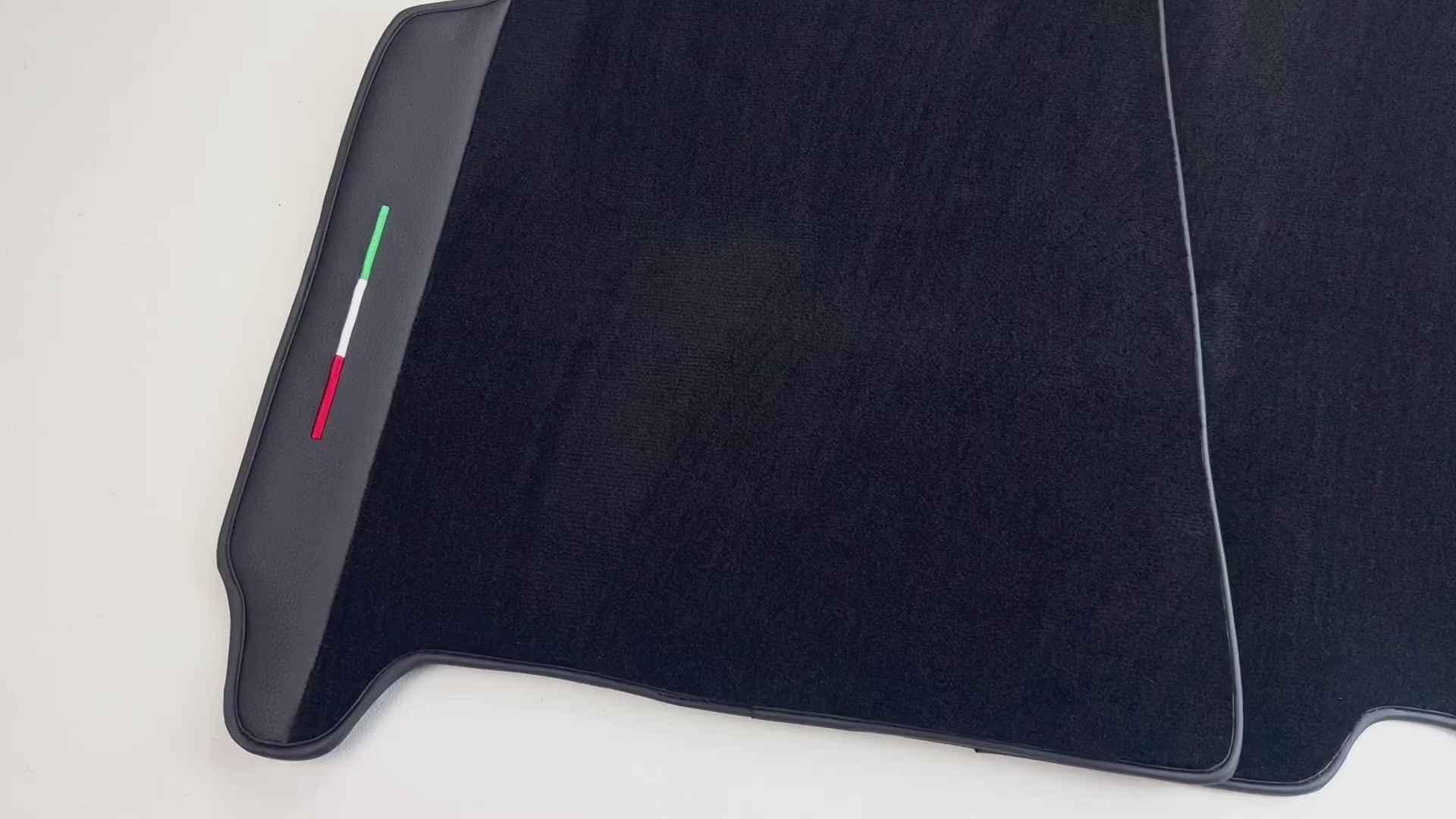 Alfombrillas negras para coche para Ferrari 550 Maranello (1996-2002) con cuero | Edición Italiana - AutoWin.EU