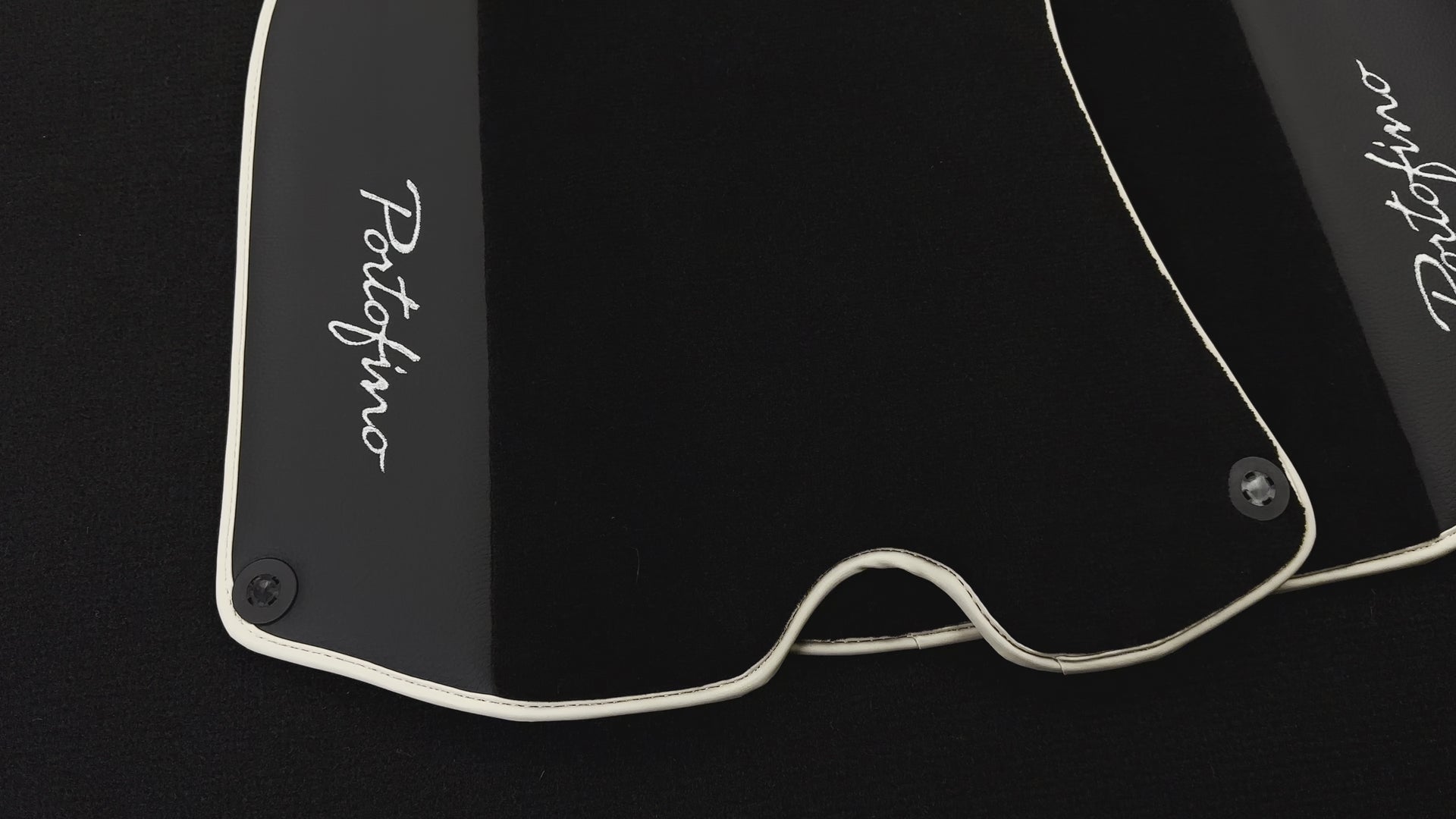 Tapis de voiture noirs pour Ferrari Portofino (2018-2023) avec cuir et finitions beiges - AutoWin