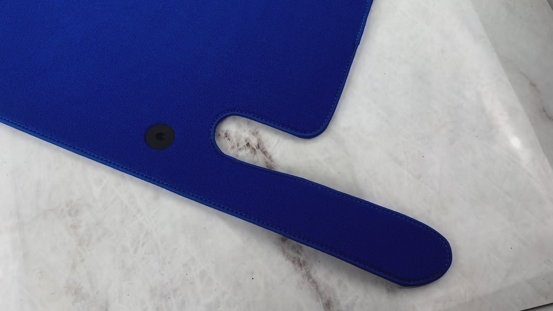 حصائر سيارة زرقاء لسيارة شيفروليه كورفيت C5 (1997-2004) - AutoWin