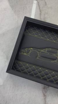 Art mural en cuir noir inspiré de la Corvette C8 : Couture