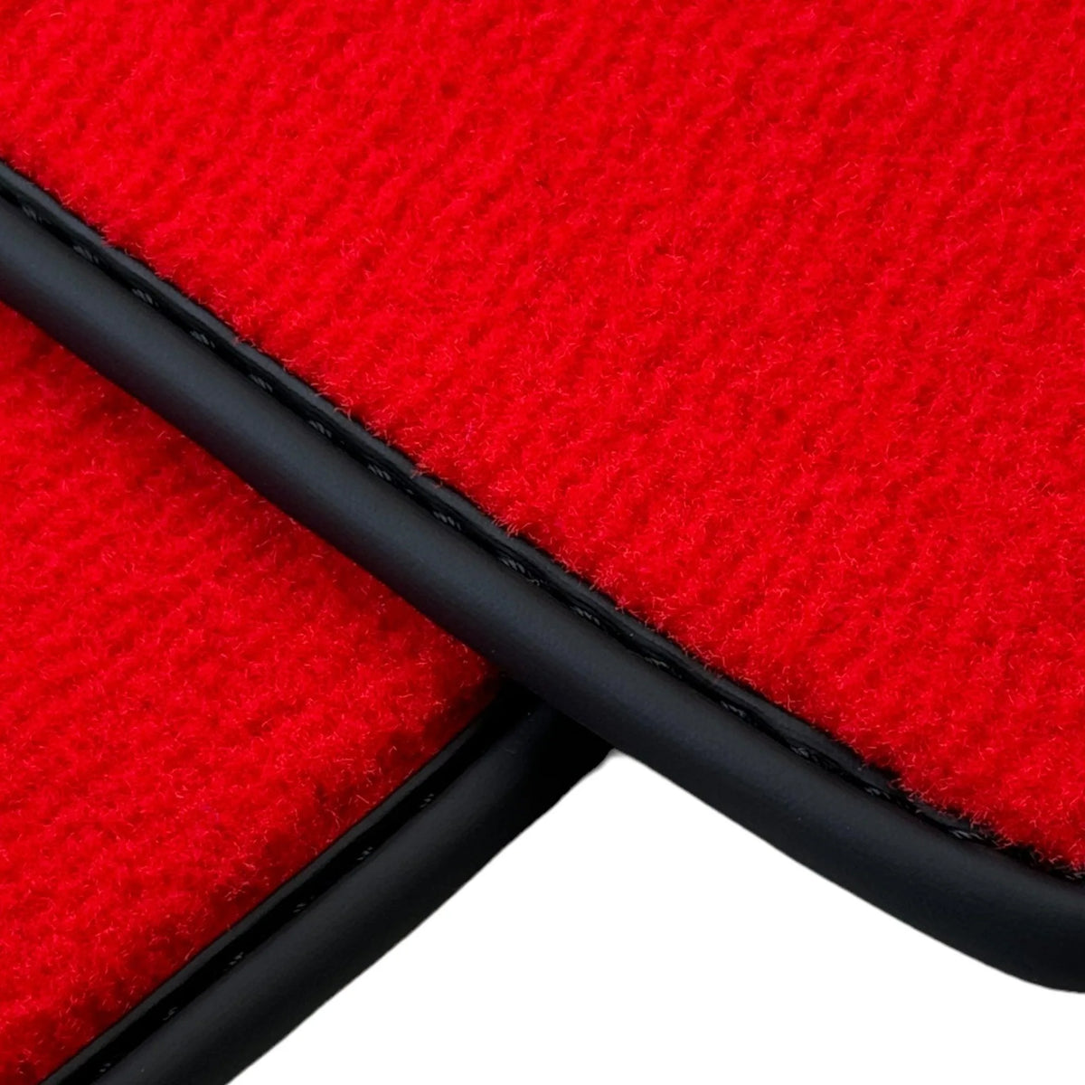 Red Floor Mats for Ferrari 296 GTS (2022-2027) with Carbon Fiber - AutoWin