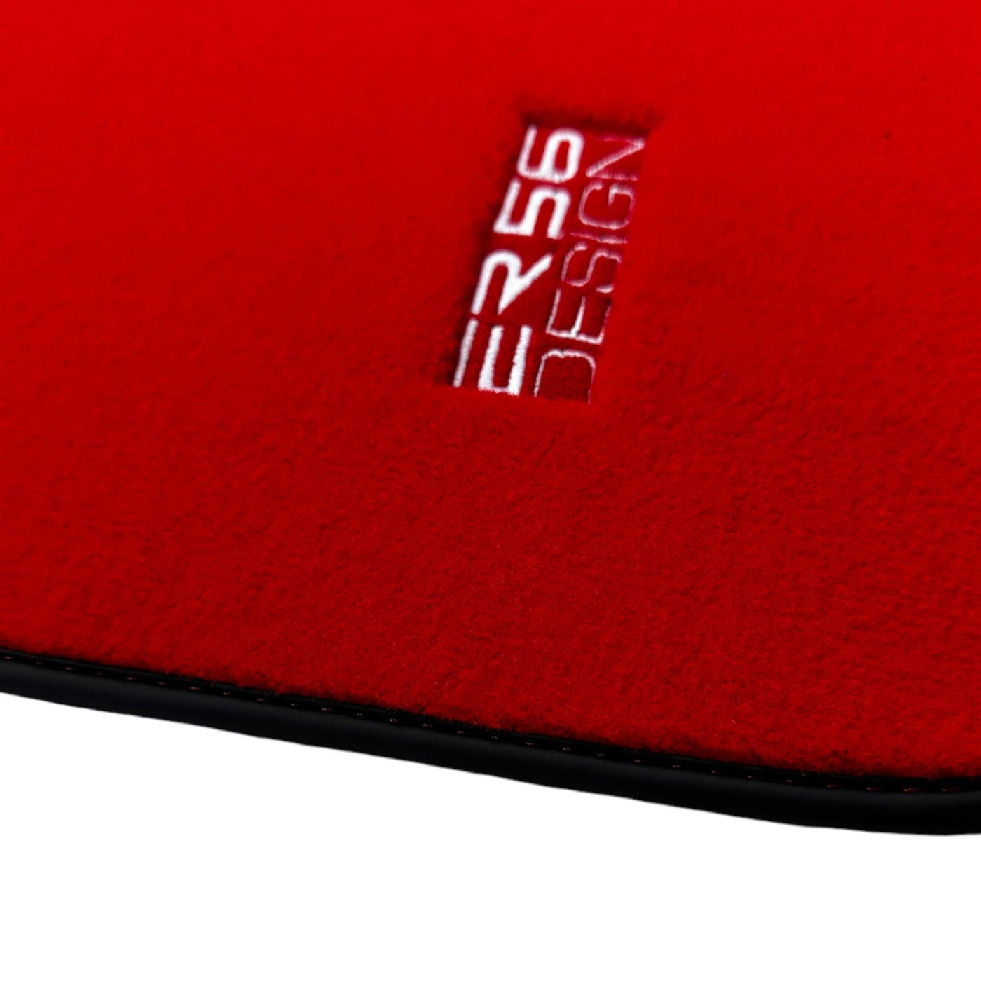 Red Floor Mats For Mercedes-Benz C-Class W204 (2007-2014) - AutoWin