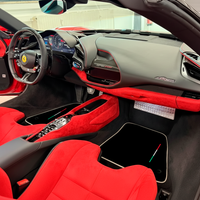 Tapis de voiture noirs pour Ferrari SF90 Stradale (2019-2024) avec bord beige