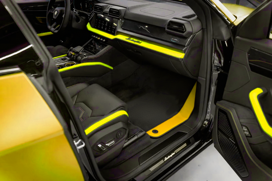 Tappetini per auto neri personalizzabili per Lamborghini