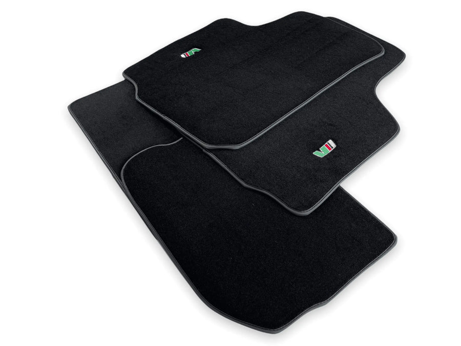 Floor Mats For Skoda Felicia 1994-1998 - AutoWin