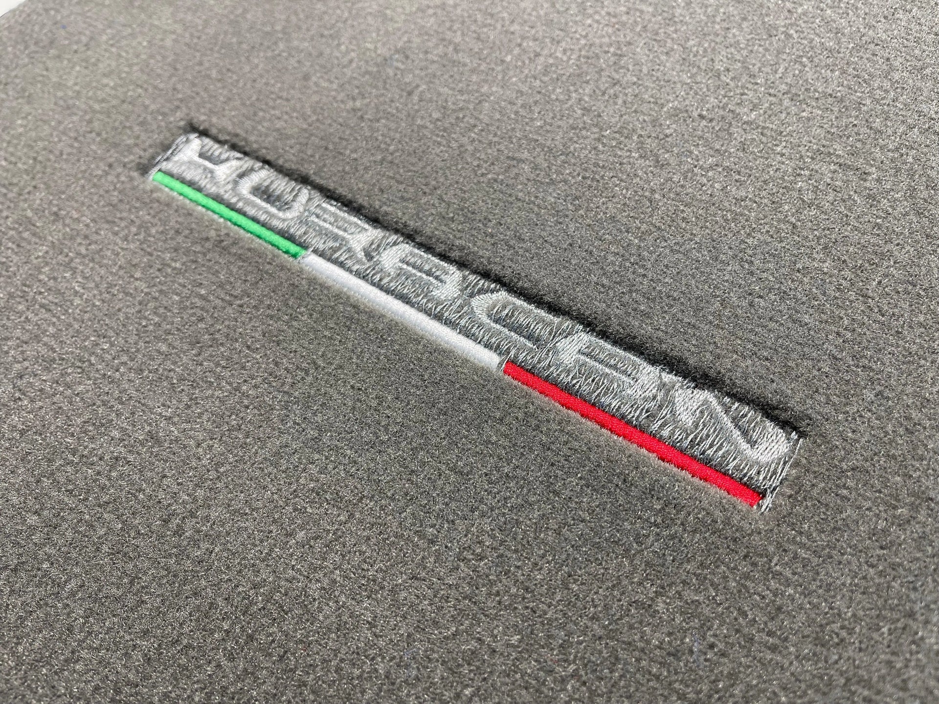 Floor Mats for Lamborghini Huracan Gray Color - AutoWin