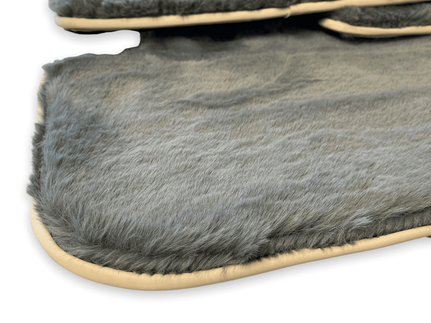 Sheepskin Floor Mats For Rolls Royce Wraith 2013–2023 Er56 Design - AutoWin