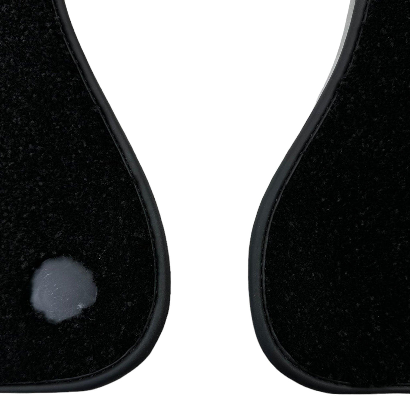 Black Luxury Floor Mats For Mercedes Benz GLA-Class X156 (2013-2017) | ER56 Design - AutoWin