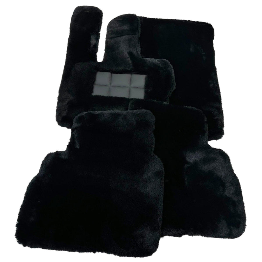 Black Sheepskin Floor Mats For Mercedes Benz EQS-Class V297 (2021-2023) | ER56 Design - AutoWin