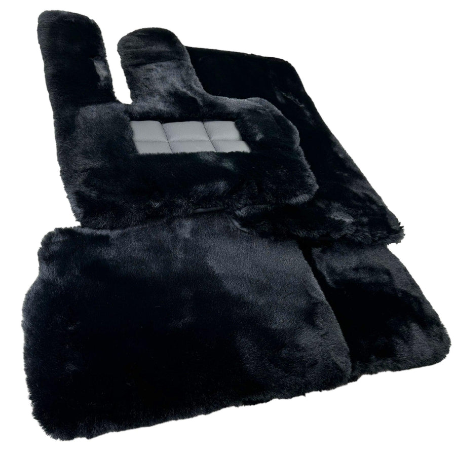 Black Sheepskin Floor Mats For Mercedes Benz EQS-Class V297 (2021-2023) | ER56 Design - AutoWin