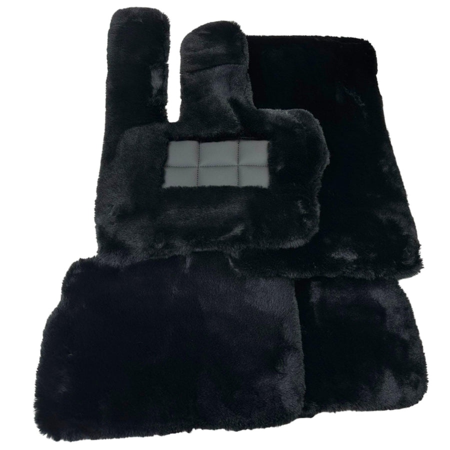 Black Sheepskin Floor Mats For Mercedes Benz GLS-Class X167 (2019-2023) | ER56 Design - AutoWin