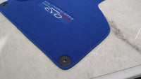 Tapis de voiture bleus pour Lamborghini Huracan EVO 2019-2024