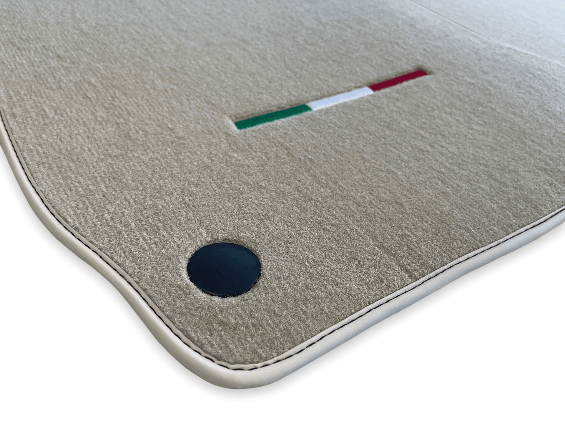 Floor Mats For Maserati Quattroporte Beige IT Edition - AutoWin