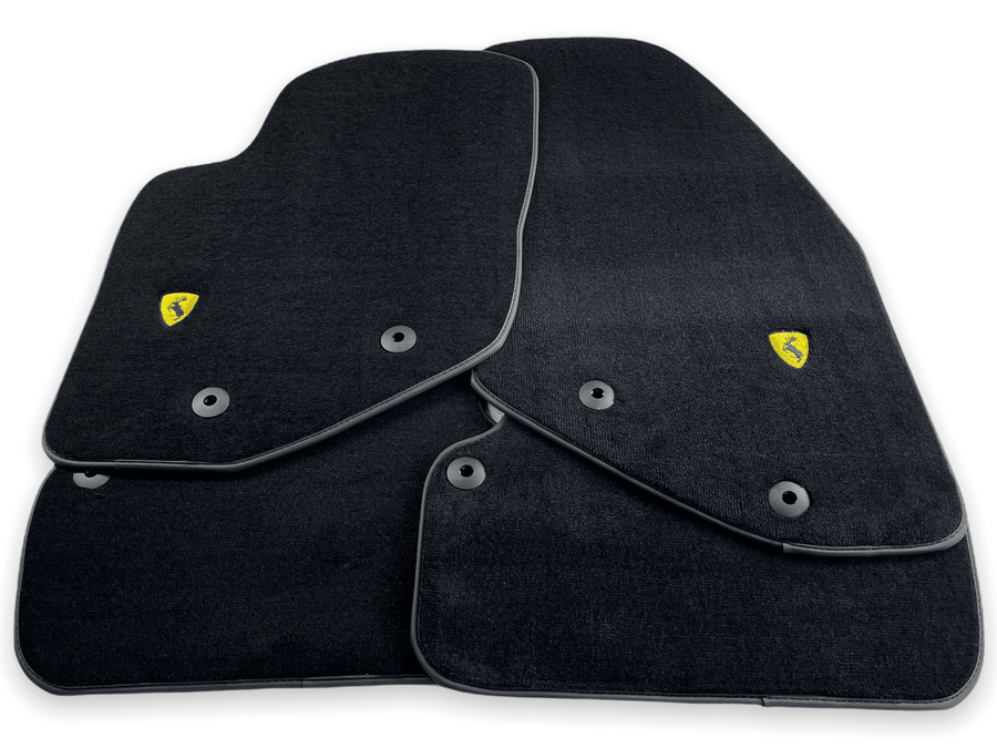 Floor Mats For Volvo 740 (1984-1993) - AutoWin