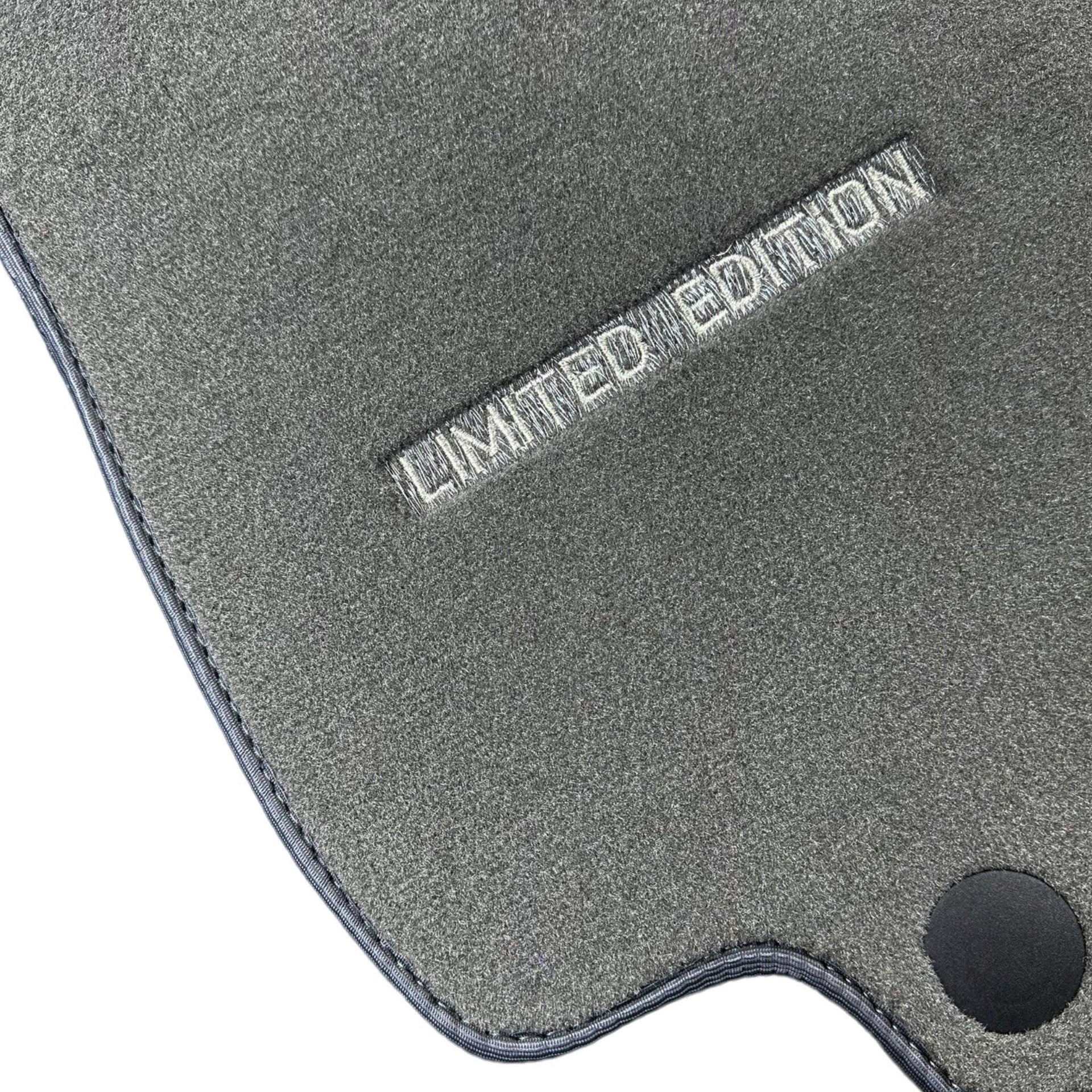 Gray Floor Mats For Mercedes Benz E-Class S212 Estate Facelift (2013-2016) | Limited Edition - AutoWin