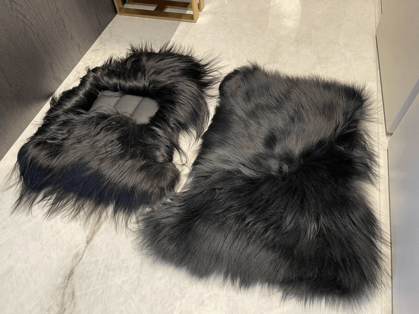 Sheepskin Floor Mats For Rolls Royce Wraith 2013–2023 Er56 Design - AutoWin