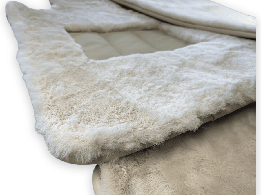 White Sheepskin Floor Mats For Rolls Royce Phantom Drophead Coupe - AutoWin